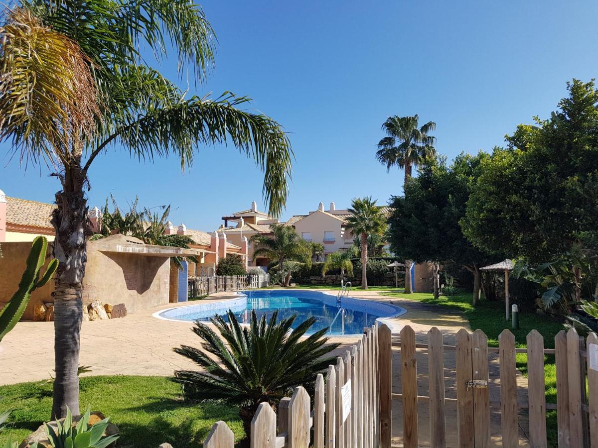 Akutuna - Casa Familiar Con Piscina , Garaje & Pista De Padel Саара-де-лос-Атунес Екстер'єр фото